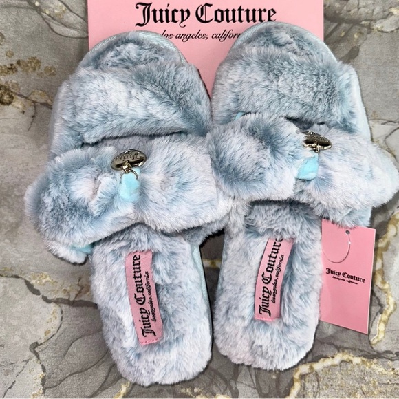 Fluffy blue juicy couture slides L(9-10) - Picture 2 of 4